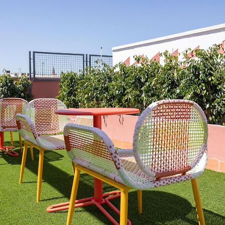 Ohliving San Bernardo Apartment Севиля Екстериор снимка